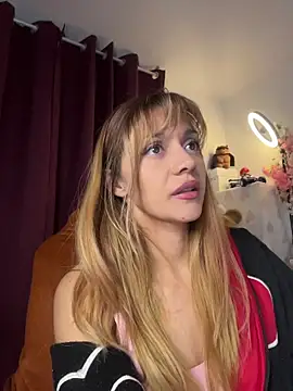   PrettyWoman   online show from November 30, 11:27 pm