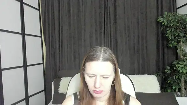 KathrineMeyer online show from December 17, 2:16 am