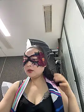 Snapshot of TL-46 chatting on December 4, 8:02 am TL-46 online show from December 4, 8:02 am