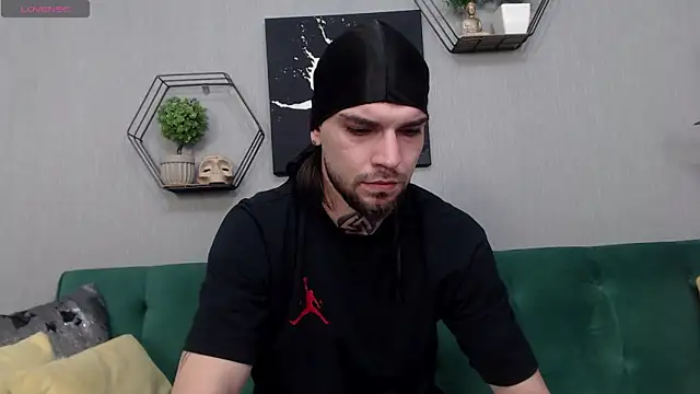 KaneHunter online show from March 9, 7:06 pm