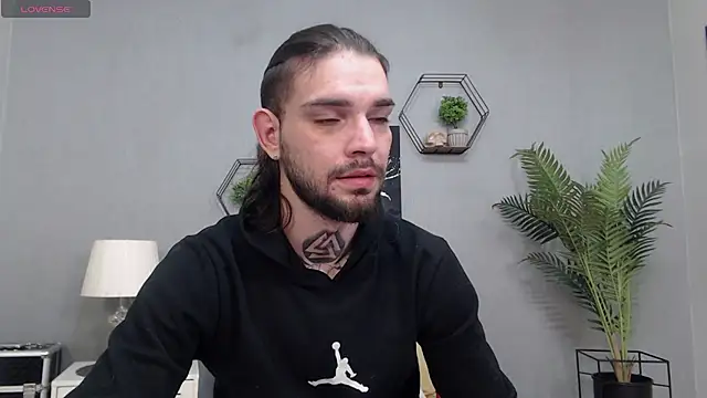 KaneHunter online show from February 15, 8:41 pm