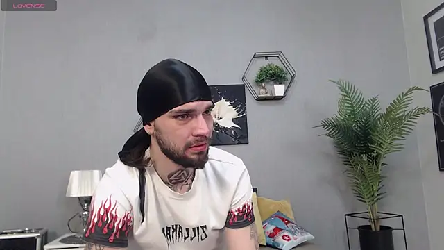 KaneHunter online show from March 6, 8:48 pm