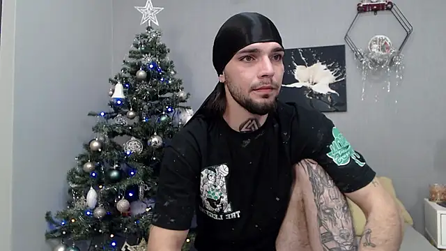 KaneHunter online show from December 18, 8:12 pm