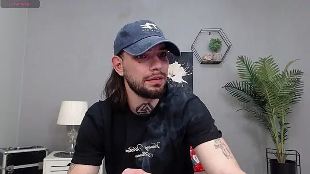 KaneHunter online show from February 26, 9:26 pm