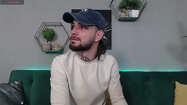 KaneHunter online show from February 27, 8:41 pm