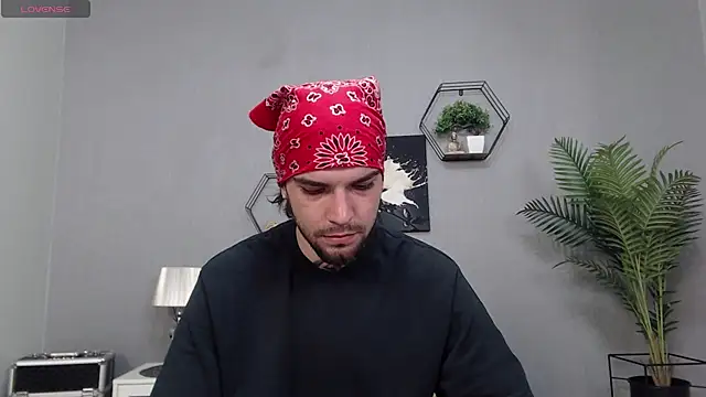 KaneHunter online show from April 6, 6:09 pm