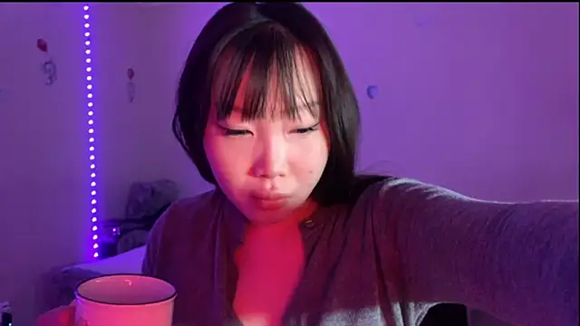 darsywhispers online show from December 20, 9:23 am