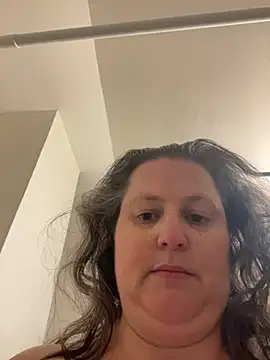 bea french curvy online show from May 27, 7:54 pm