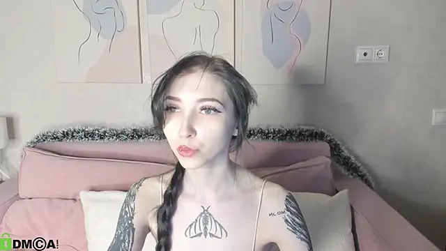 Ellen Hops online show from December 22, 9:20 am