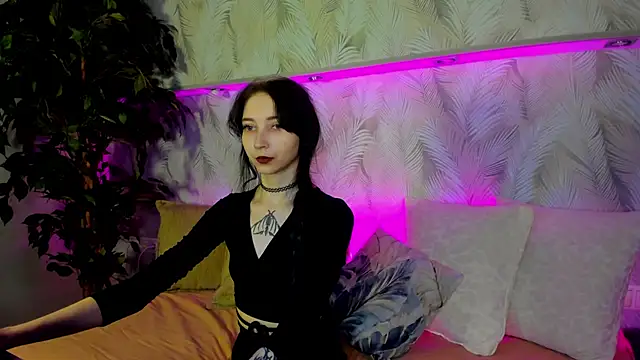 Ellen Hops online show from March 20, 8:04 am