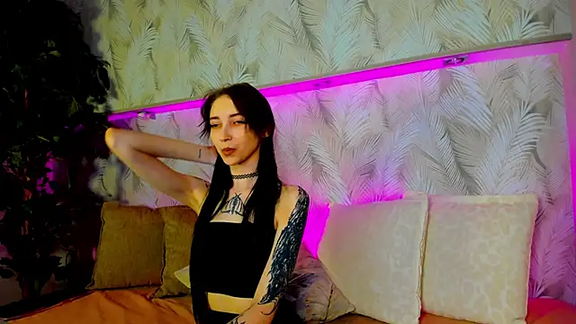 Ellen Hops online show from March 26, 8:34 am