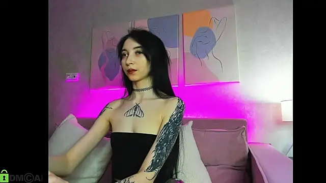 Ellen Hops online show from January 8, 9:04 am