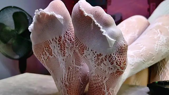 HyileyClark online show from March 22, 9:27 pm