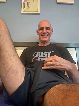 Elosoo online show from March 13, 12:10 pm