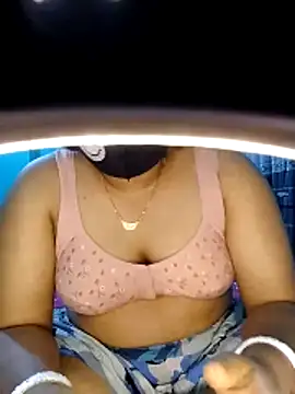 priya2098 online show from May 9, 6:11 pm