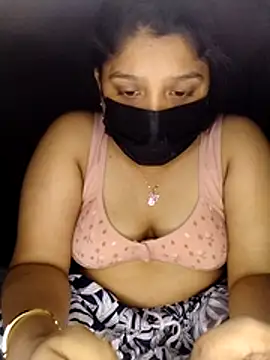priya2098 online show from July 12, 5:36 pm