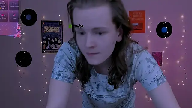 leo void online show from February 24, 8:10 pm