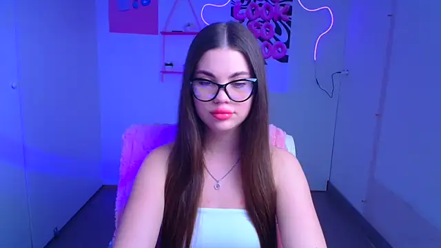 Violetta Brilliant online show from January 12, 12:23 pm