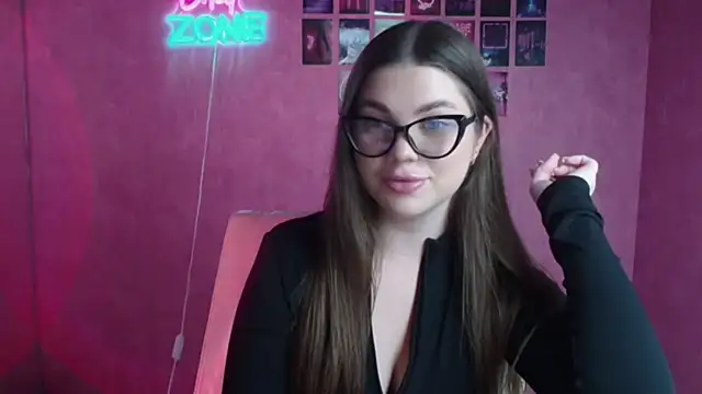 Violetta Brilliant online show from December 1, 1:23 pm