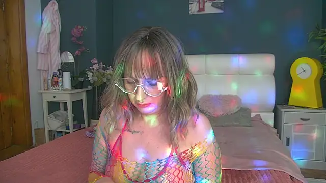 Cougar Milff online show from April 30, 2:02 pm