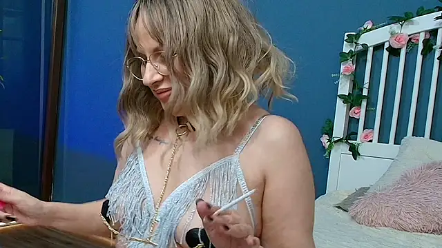 Cougar Milff online show from June 1, 8:08 pm