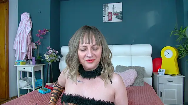 Cougar Milff online show from March 4, 2:58 pm