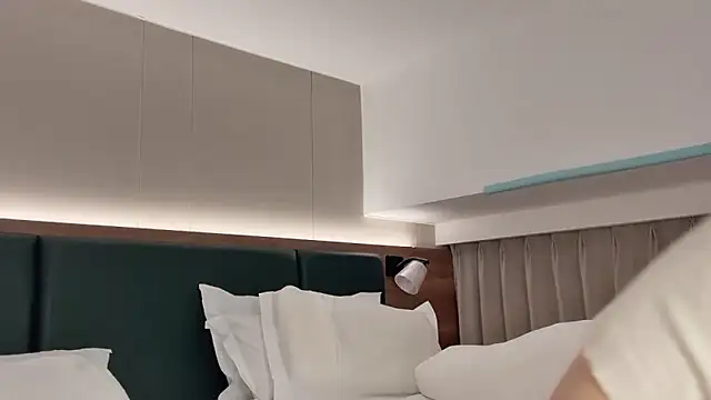 wanou33669 online show from December 19, 12:18 pm