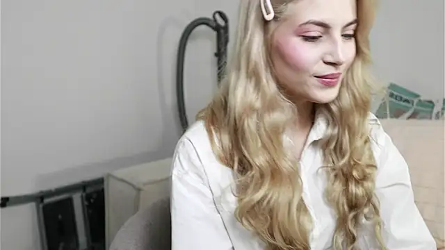 Snapshot of perfectmaryjane chatting on November 29, 4:18 pm perfectmaryjane online show from November 29, 4:18 pm