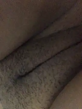 Snapshot of _-_-gozada_-_- chatting on December 4, 10:36 am - -gozada - - online show from December 4, 10:36 am