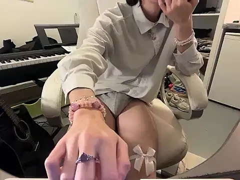 Snapshot of sam_in_transition chatting on November 26, 1:44 pm sam in transition online show from November 26, 1:44 pm