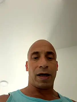 Russo41rj online show from December 13, 8:04 pm