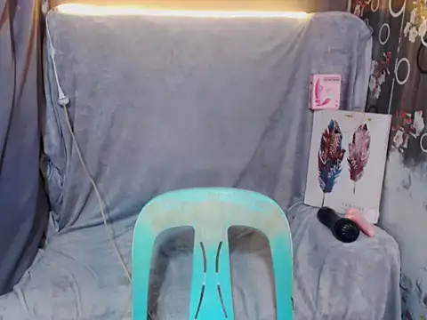 Sweet kendall xxx online show from December 2, 9:05 pm