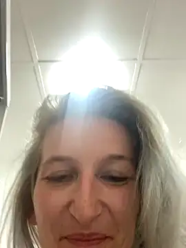 Skyme2713 online show from December 19, 7:00 am