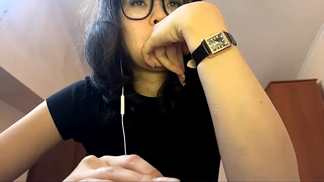 MiracleGirls online show from December 2, 6:37 am