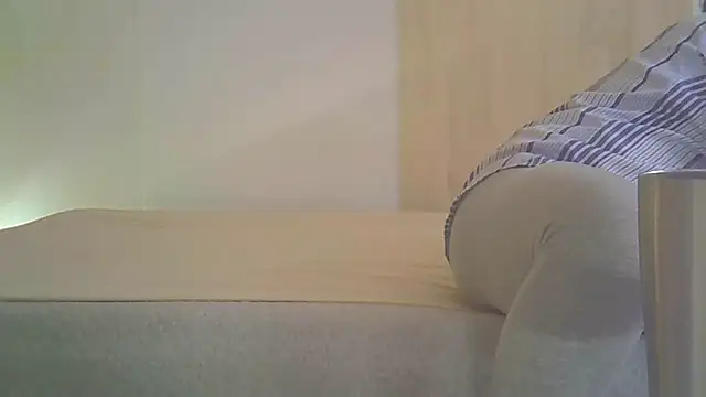 kyono-iyashi online show from May 9, 2:42 pm