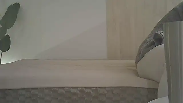 kyono-iyashi online show from April 5, 2:35 pm