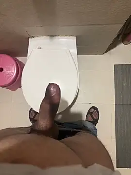 Snapshot of your_playboy_00 chatting on February 20, 3:14 pm your playboy 00 online show from February 20, 3:14 pm