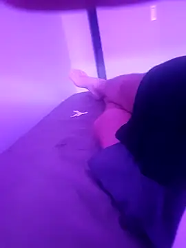 mrmav6969 online show from December 4, 9:58 pm