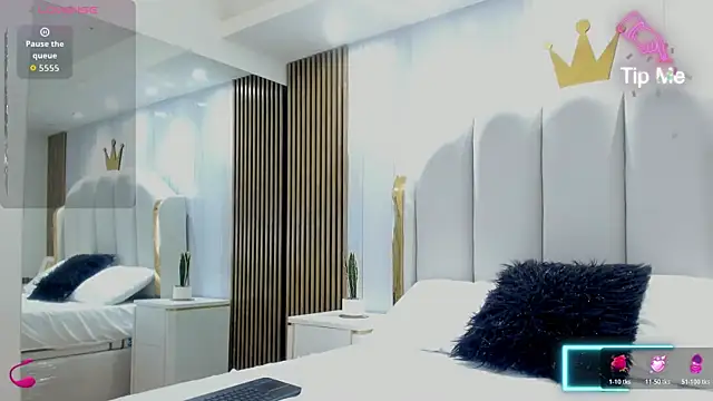 emily addams  online show from November 29, 11:43 am