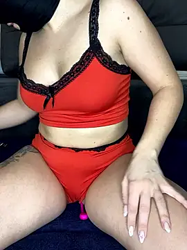 yourgirlkate online show from January 11, 5:09 pm