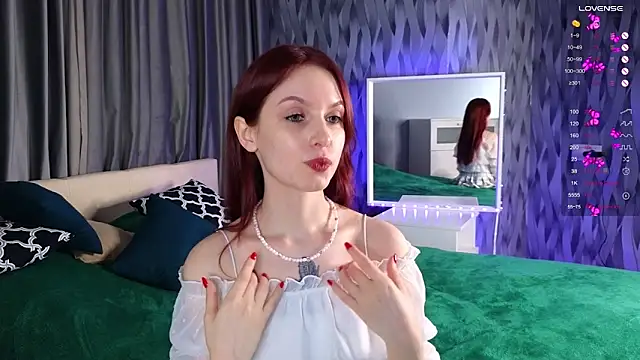 Snapshot of TwistedBilling chatting on November 27, 6:41 pm TwistedBilling online show from November 27, 6:41 pm