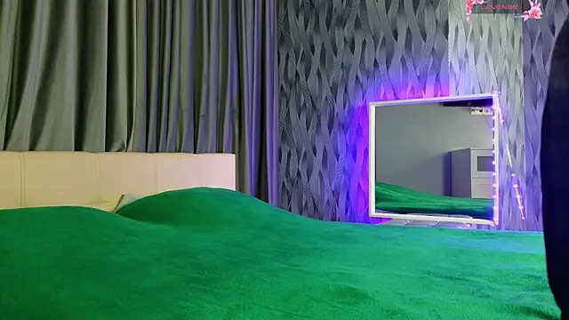 TwistedBilling online show from December 18, 6:01 pm