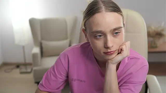 SharleneTaymon online show from December 1, 10:38 am