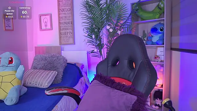 dakotaa 01 online show from February 25, 3:23 pm