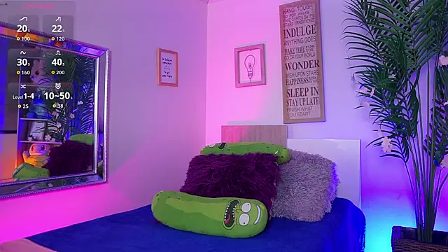 dakotaa 01 online show from April 22, 2:57 pm