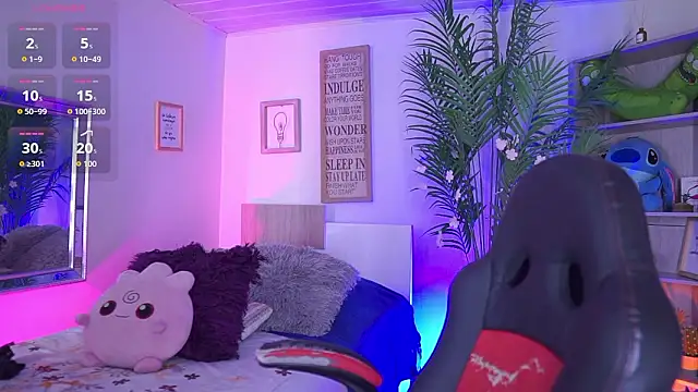 dakotaa 01 online show from March 10, 4:11 pm