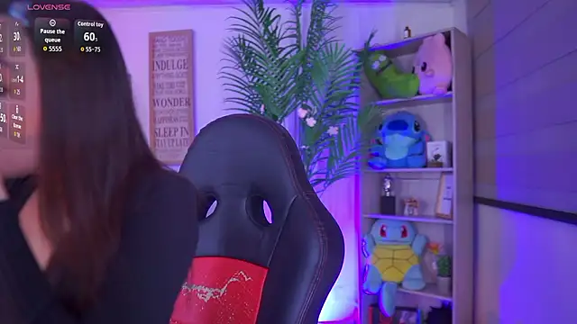 dakotaa 01 online show from March 19, 3:45 pm