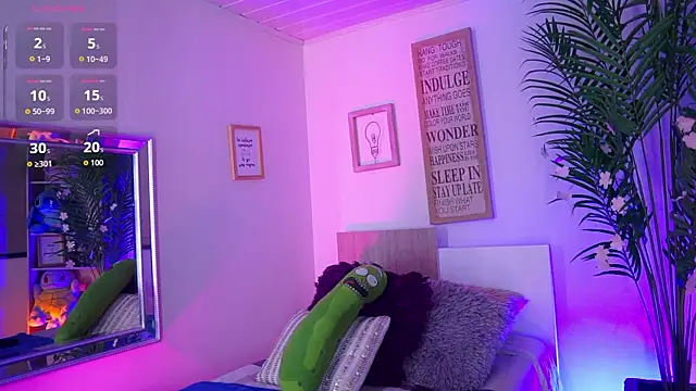 dakotaa 01 online show from March 25, 3:11 pm