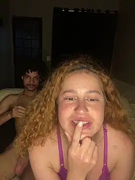 Snapshot of triz_prado chatting on December 16, 2:38 am triz prado online show from December 16, 2:38 am