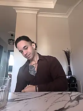 hazarcannn online show from April 13, 6:28 am